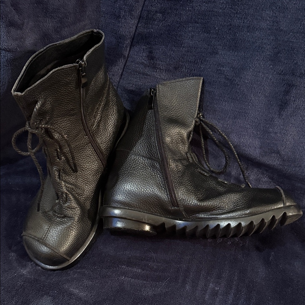 Black Ankle Boots with Zipper and Lace Detail